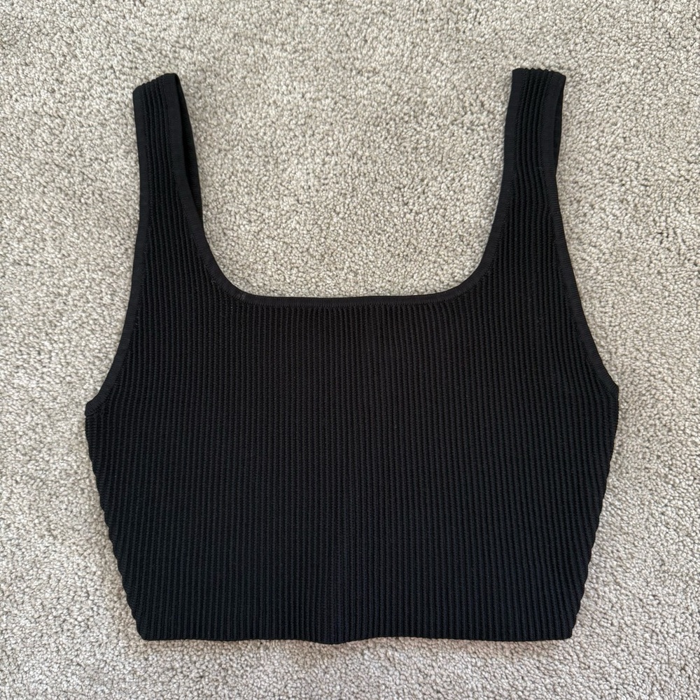 Babaton Black Ribbed Tank Top